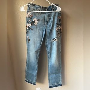 Abercrombie & Fitch Jean - New with tag